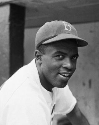 20091119001205-jackierobinson.jpg
