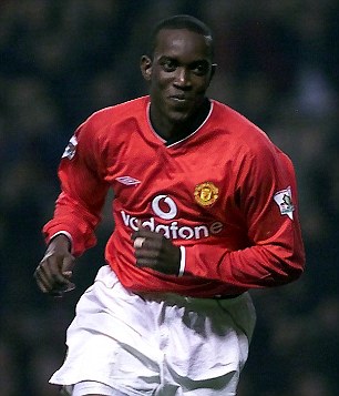 20120422212456-dwight-yorke.jpg